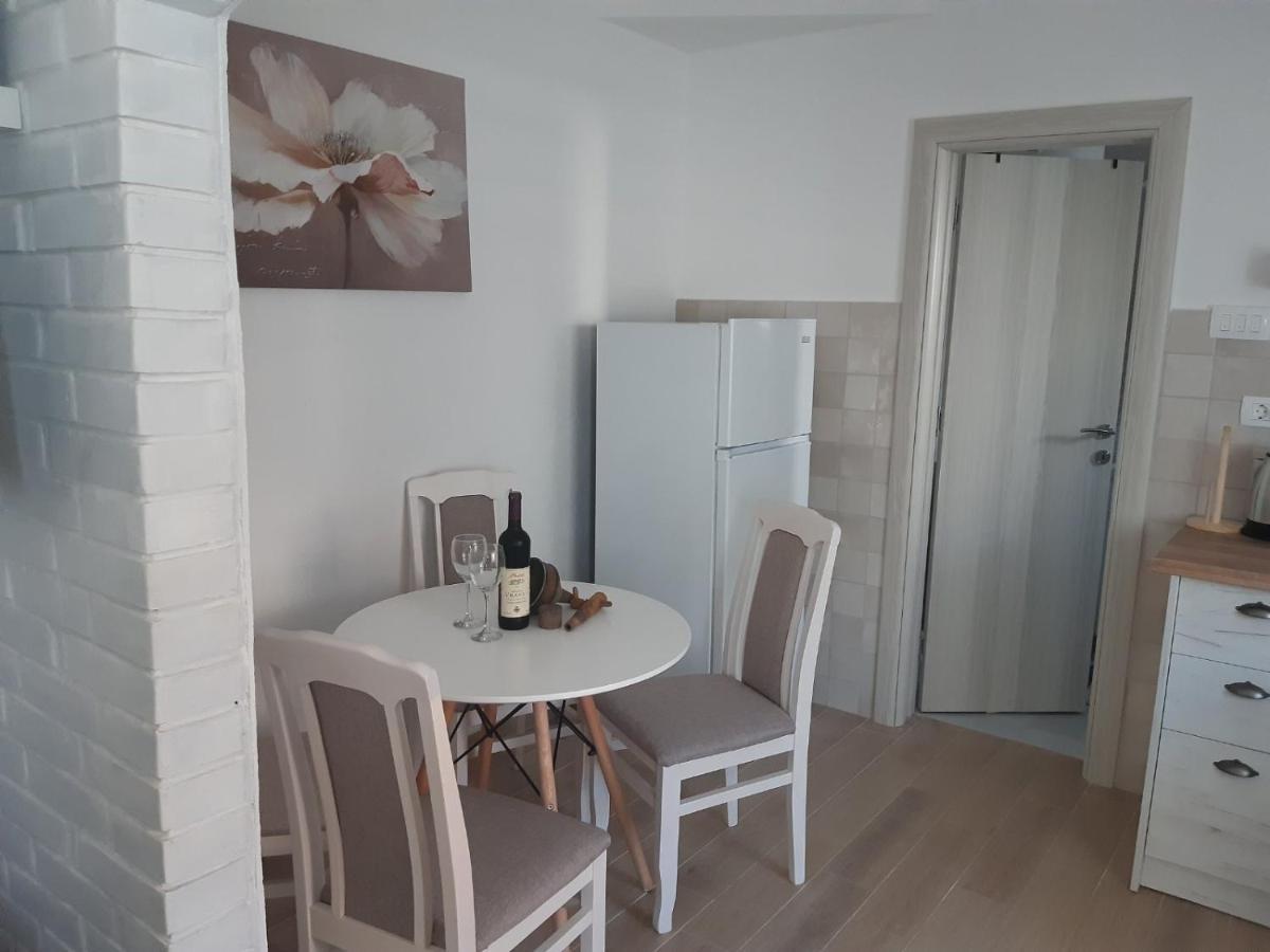 Apartament Old Marine House Tivat Zewnętrze zdjęcie