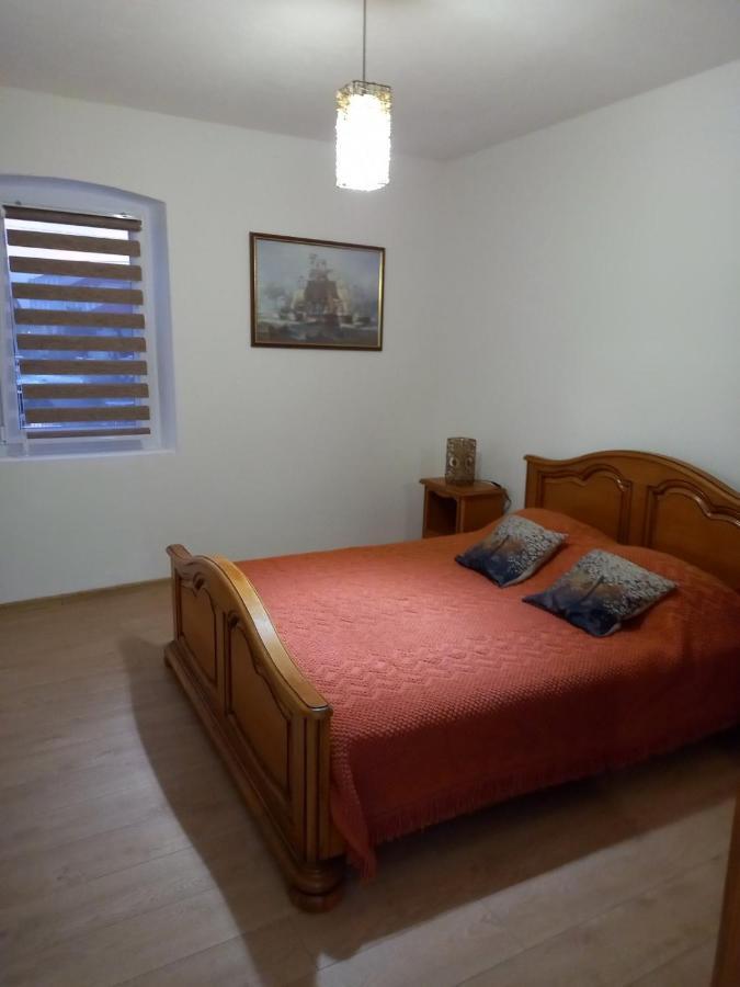 Apartament Old Marine House Tivat Zewnętrze zdjęcie