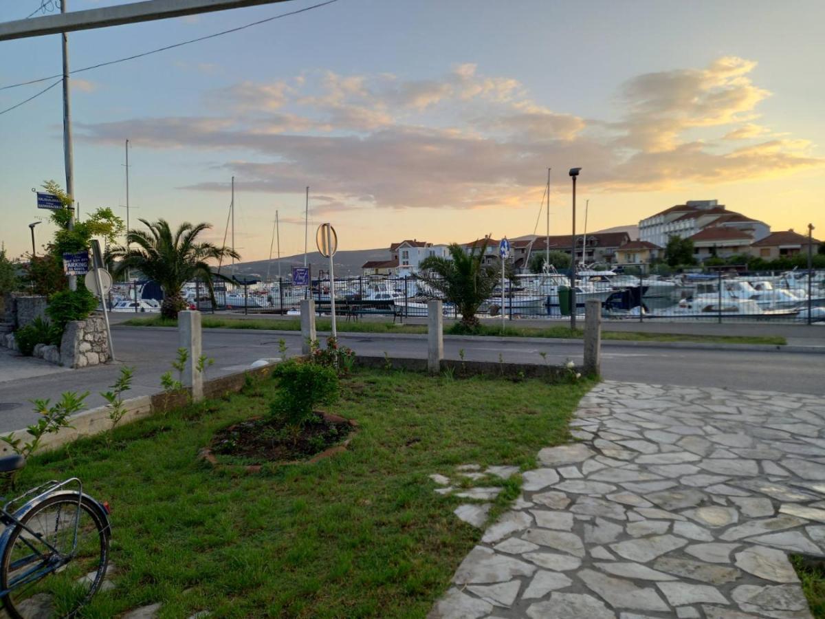 Apartament Old Marine House Tivat Zewnętrze zdjęcie