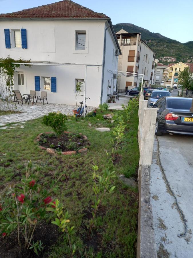 Apartament Old Marine House Tivat Zewnętrze zdjęcie