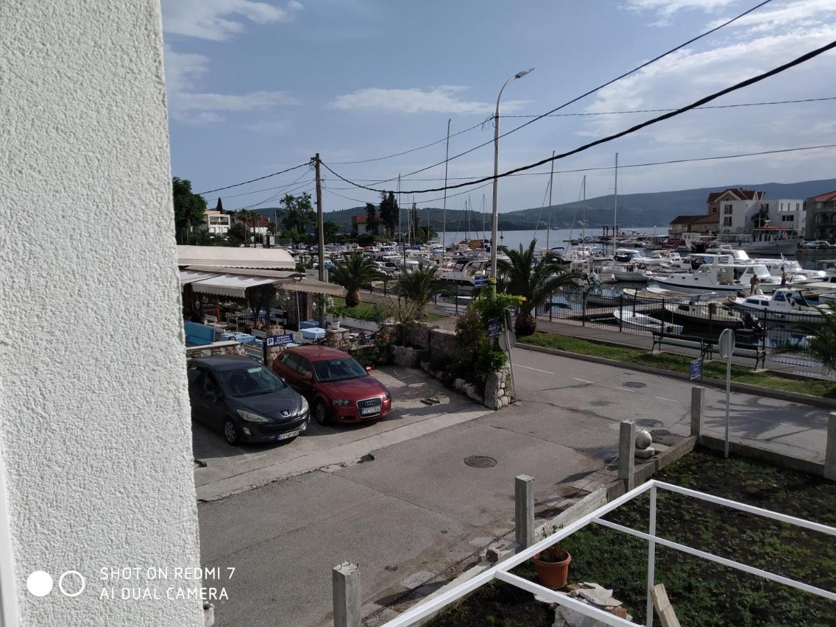 Apartament Old Marine House Tivat Zewnętrze zdjęcie